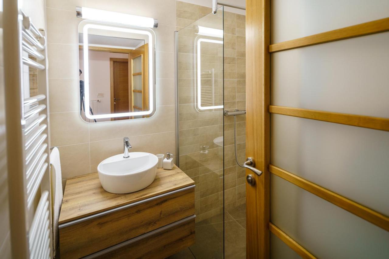 Guest House Zerjal Podnanos Luaran gambar